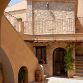 Interno del chiostro - Hotel Marulivo Pisciotta [ click to enlarge ]